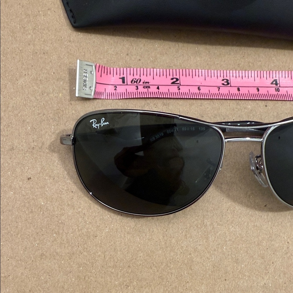 Ray-ban Sunglasses - Picture 4 of 10